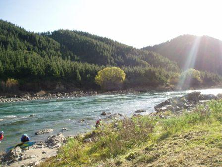 Clutha river.jpg